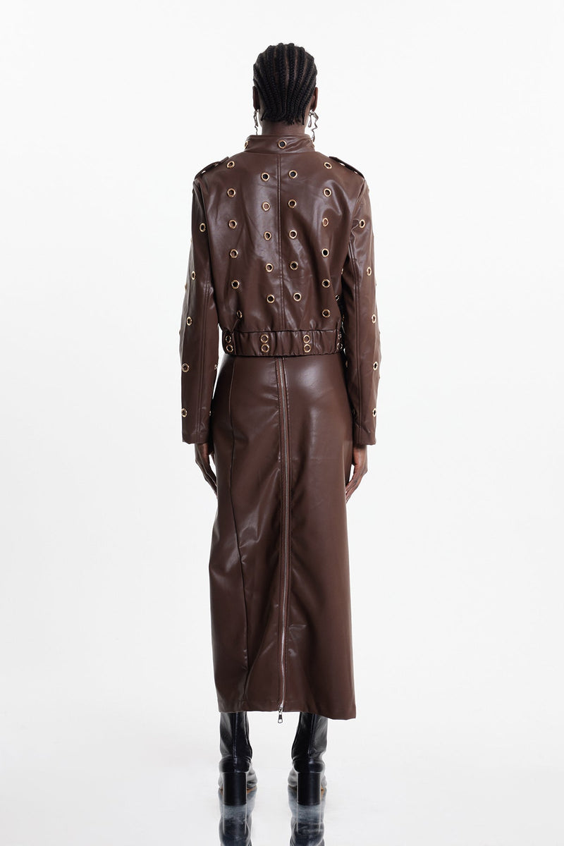 Gracefully Styled Garment for Any Occasion