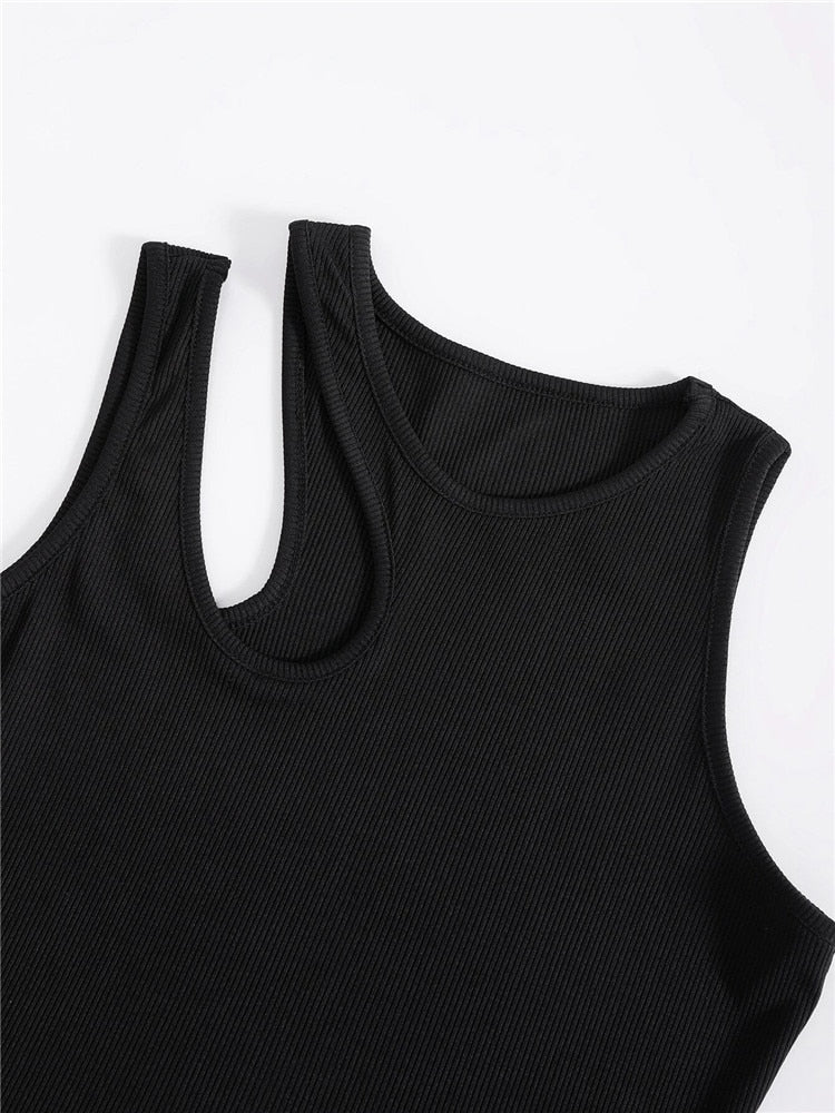 Sophisticated Top with a Clean Classic Look