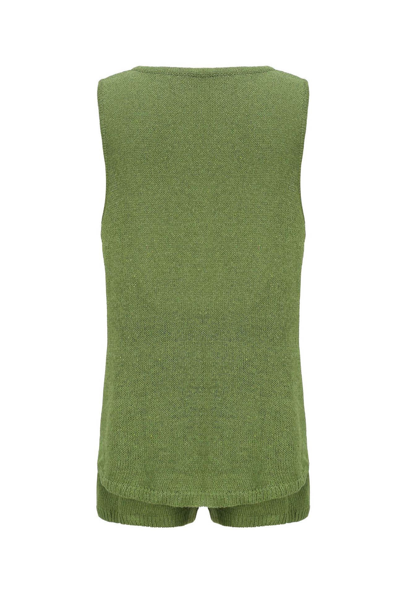 Beautifully Crafted Top in a Classic Style