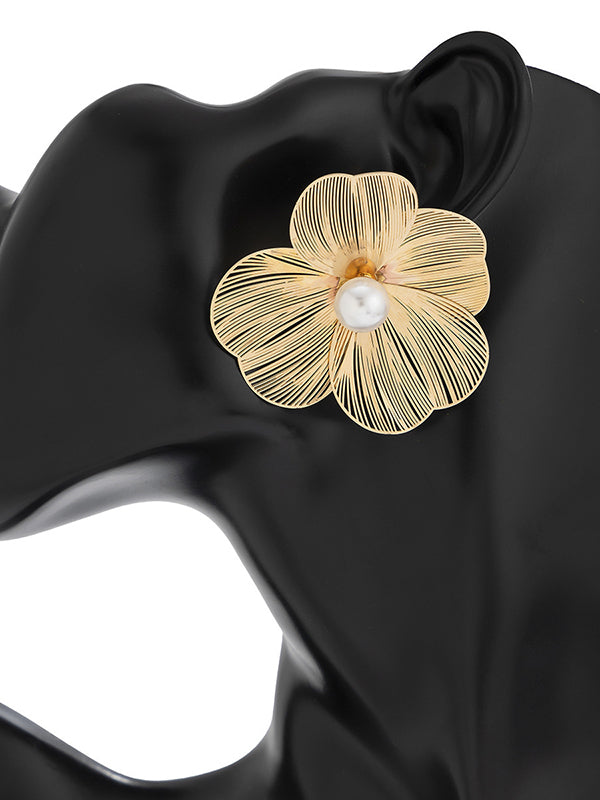 Beautifully Balanced Garment with Timeless Character