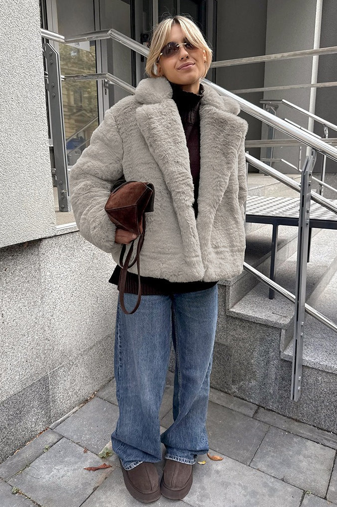 Sophisticated Coat with a Clean Classic Look