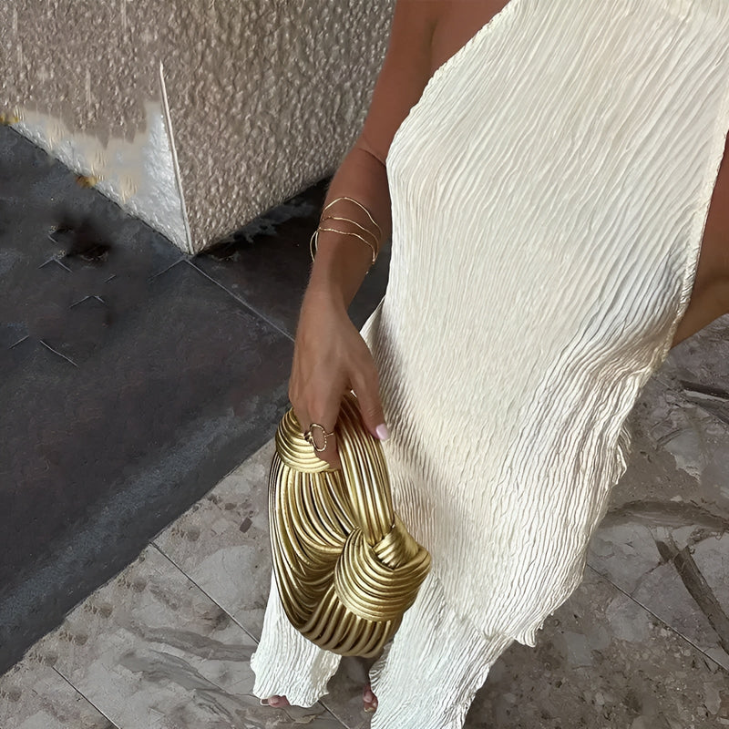 Beautifully Crafted Garment in a Classic Style