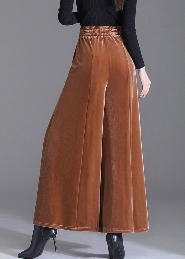 Well Tailored Pants with a Graceful Silhouette
