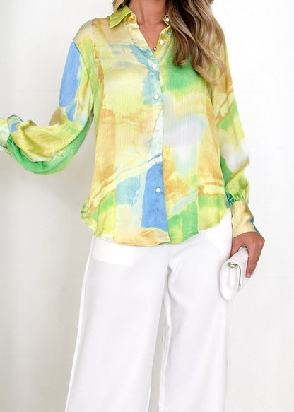 Effortlessly Elegant Shirt with a Timeless Design