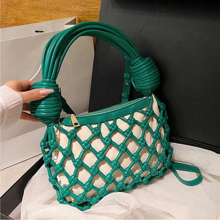 Sophisticated Bag with a Clean Classic Look