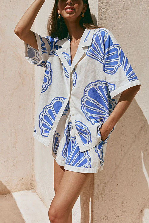 Gracefully Styled Shirt for Any Occasion