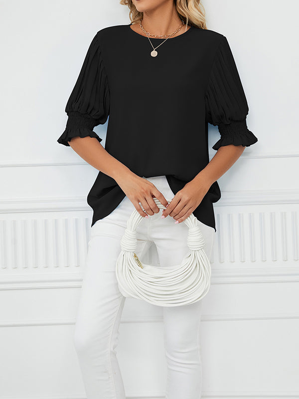 Beautifully Finished T-Shirt in a Timeless Design