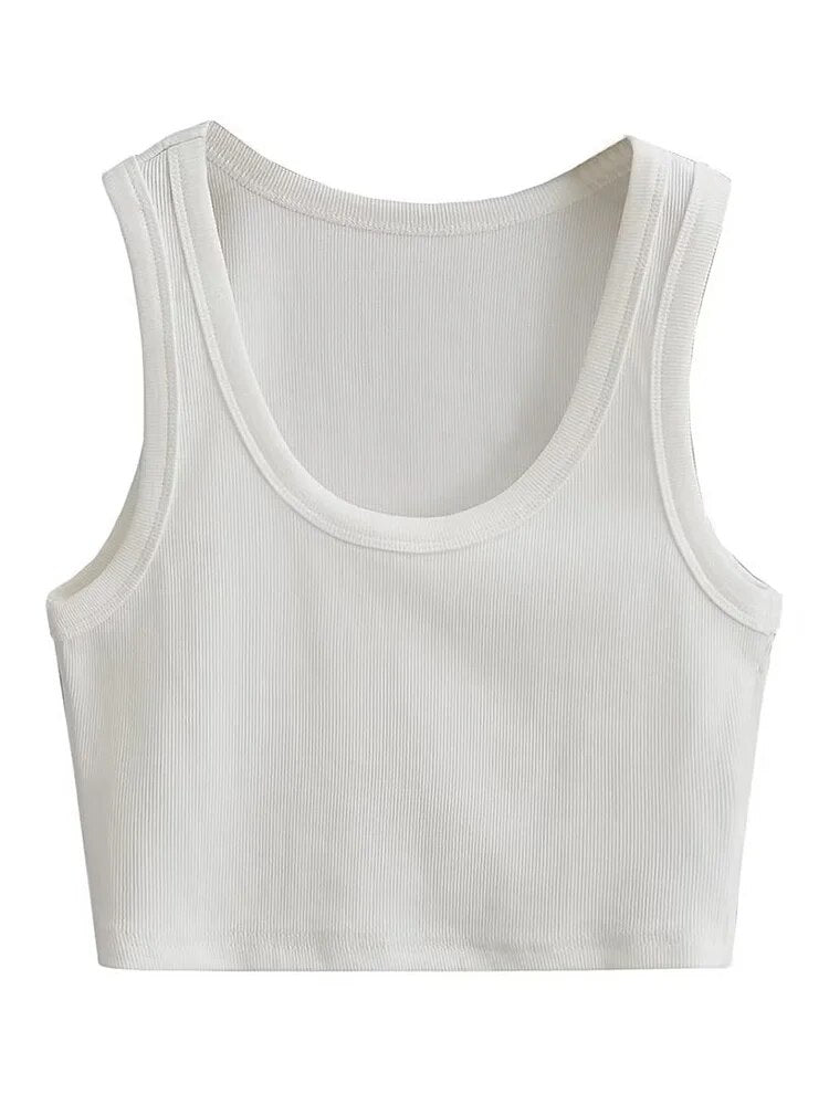 A Vintage Style Top with Delicate Timeless Details