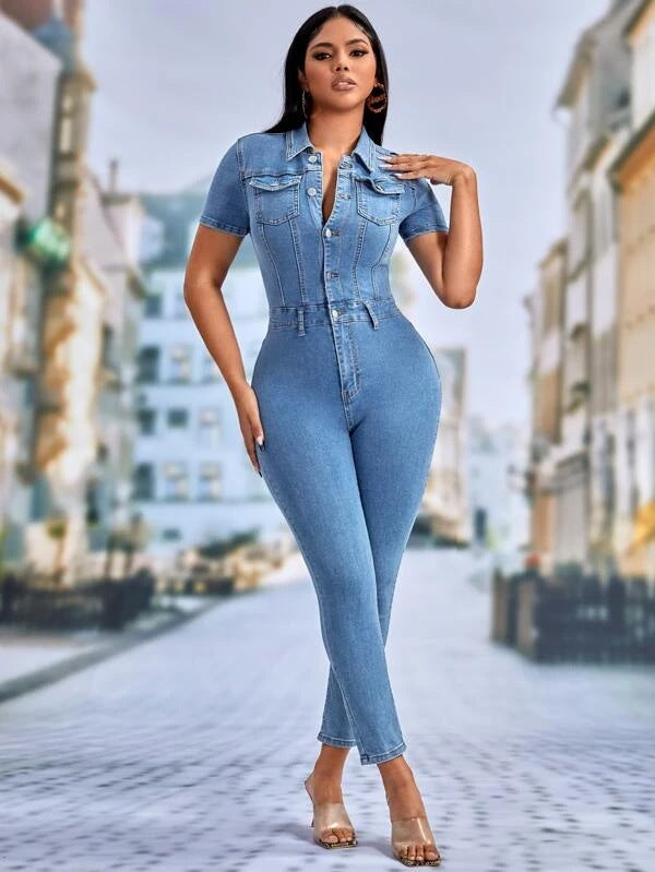 Sophisticated Garment with a Clean Classic Look