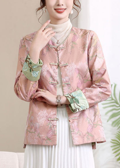 Well Tailored Coat with a Graceful Silhouette