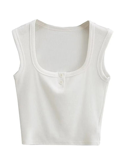 Polished Top with an Effortless Classic Look