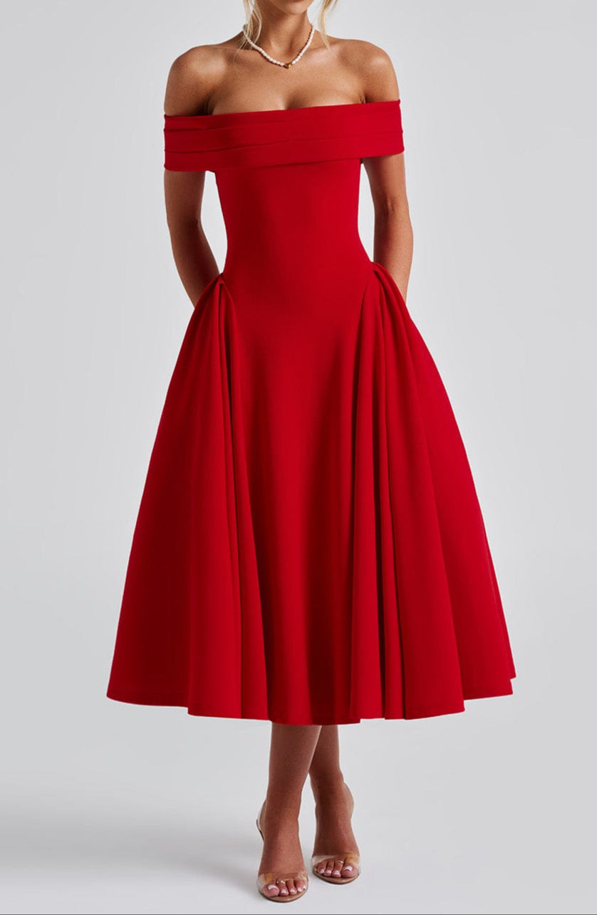 Classic Vintage Dress with a Flattering Fit