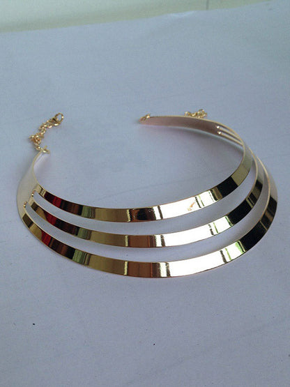 Beautifully Finished Garment in a Timeless Design