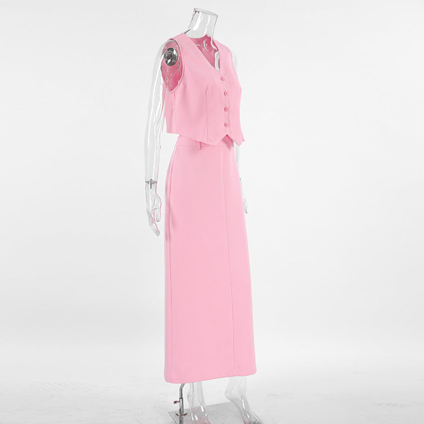 Beautifully Finished Coat in a Timeless Design