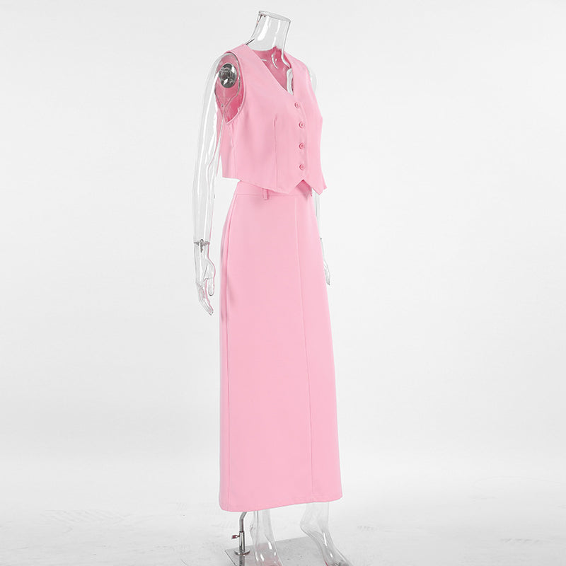 Beautifully Finished Coat in a Timeless Design