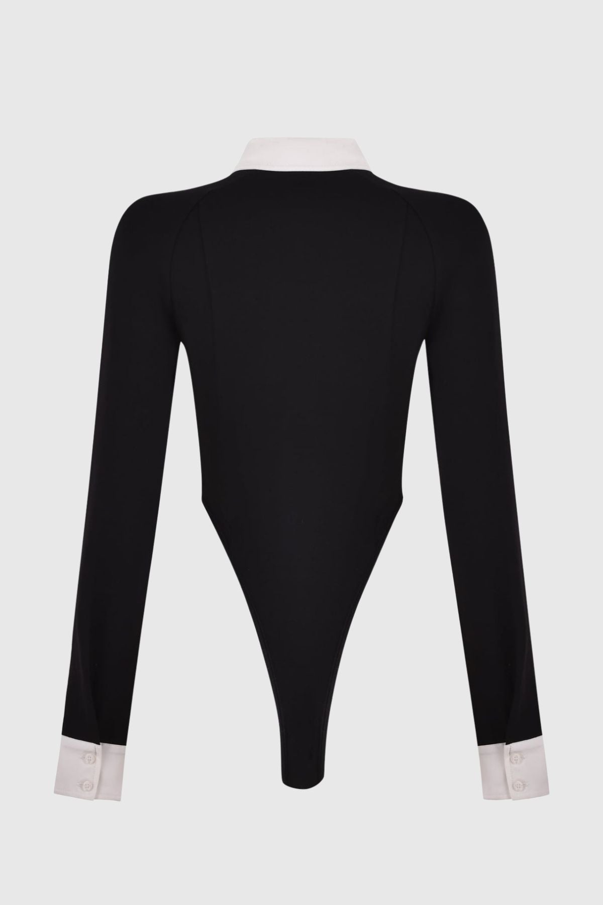 Well Tailored Garment with a Graceful Silhouette