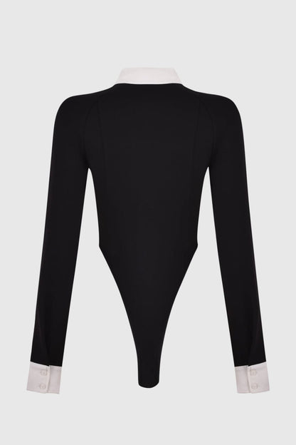 Well Tailored Garment with a Graceful Silhouette