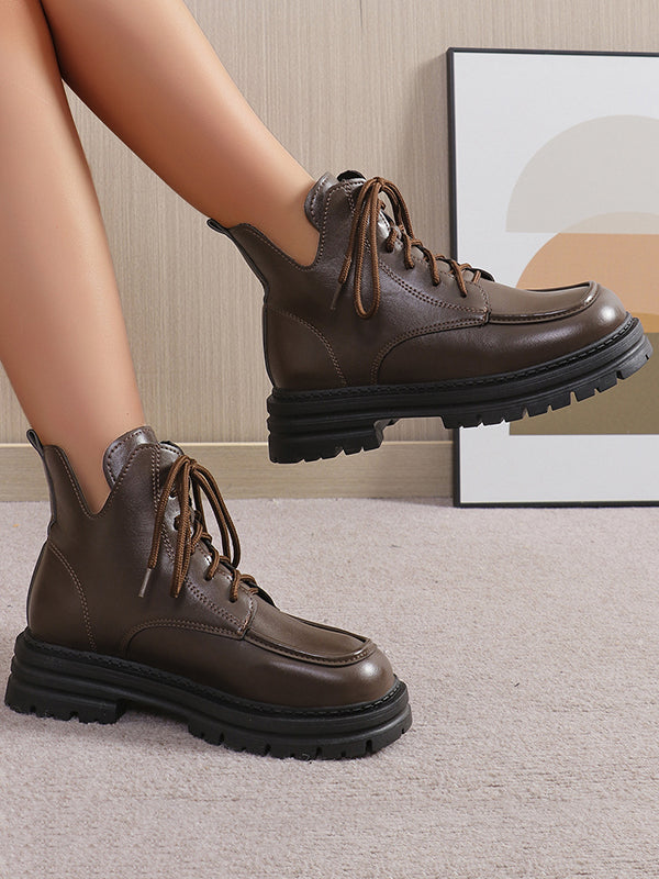 Sophisticated Boots with a Clean Classic Look
