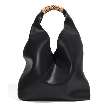 Gracefully Styled Bag for Any Occasion