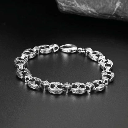 Beautifully Crafted Garment in a Classic Style