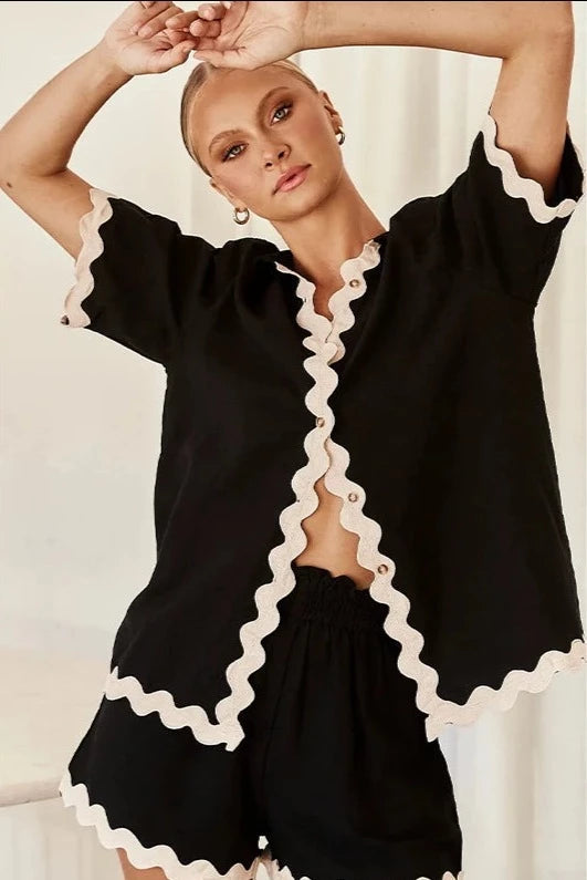 Well Tailored Garment with a Graceful Silhouette