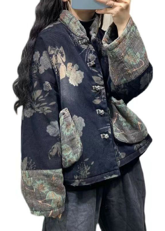 Gracefully Styled Jacket for Any Occasion