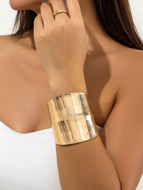 Elegantly Styled Garment for Everyday Wear