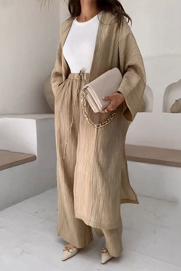 Effortlessly Elegant Cardigan with a Timeless Design