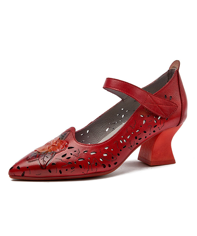 A Vintage Style Heels with Delicate Timeless Details
