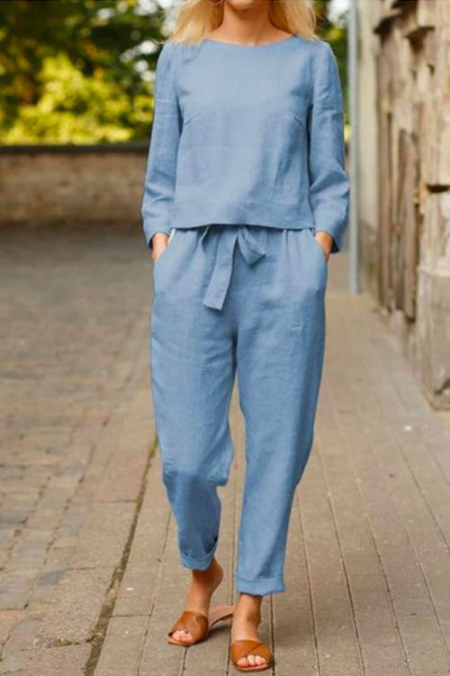 Classic Vintage Pants with a Flattering Fit