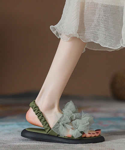 Classic Vintage Sandals with a Flattering Fit