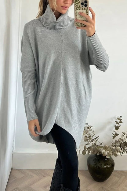 Well Tailored Sweater with a Graceful Silhouette