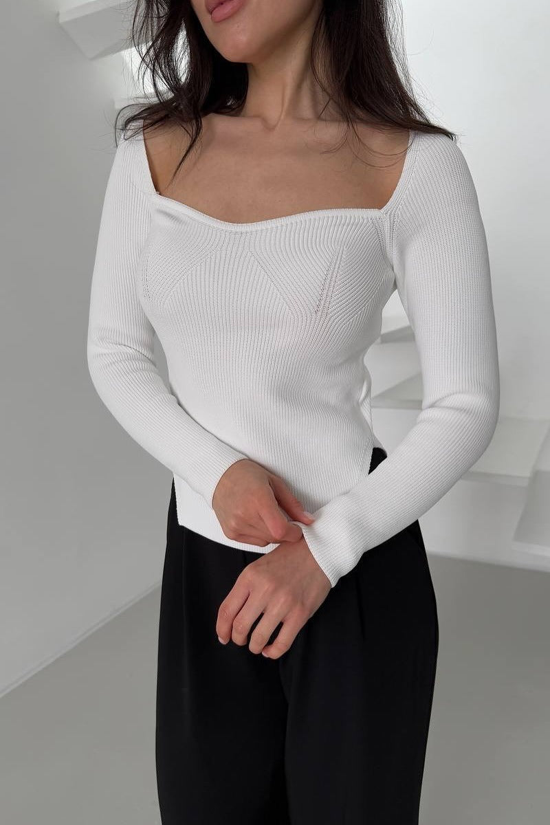 Beautifully Balanced Top with Timeless Character
