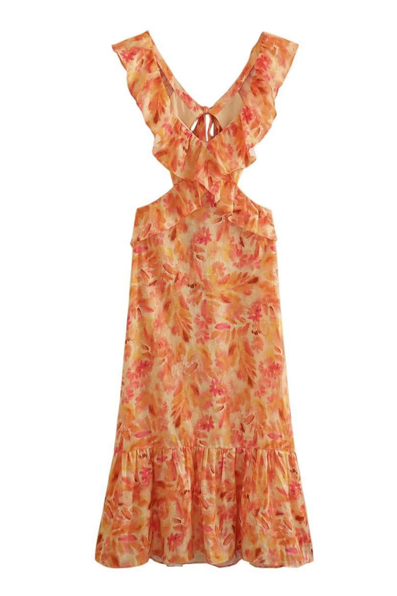 Well Tailored Dress with a Graceful Silhouette