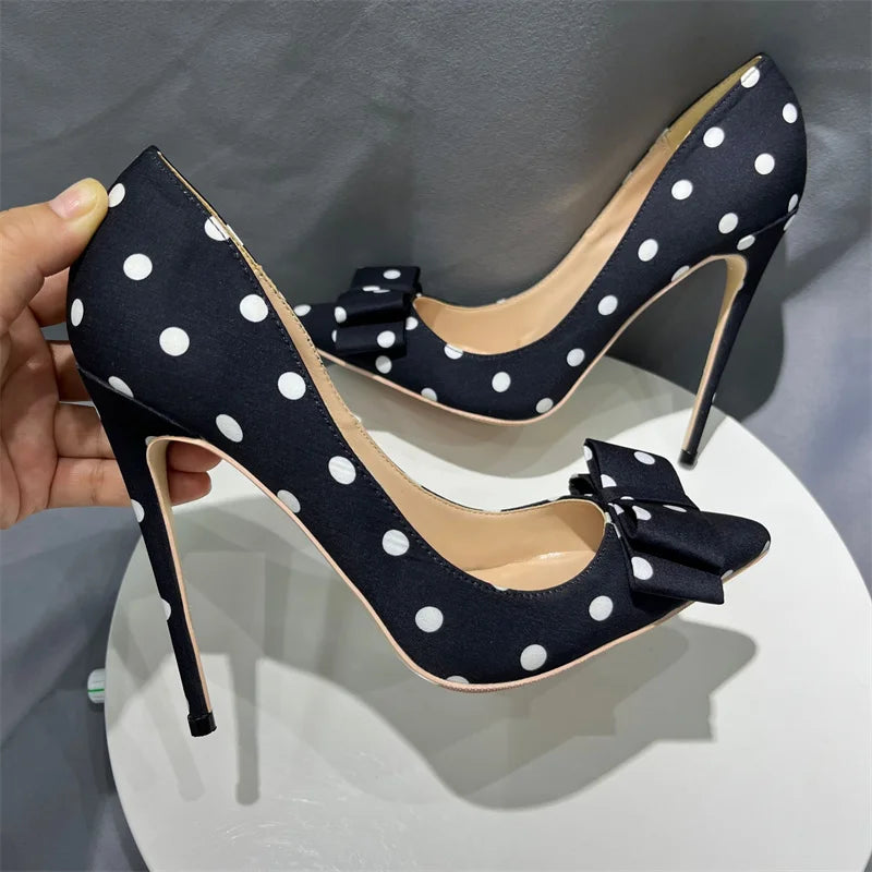 Polished Heels with an Effortless Classic Look