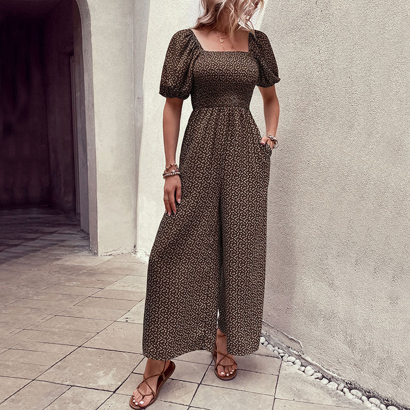 Well Tailored Trousers with a Graceful Silhouette