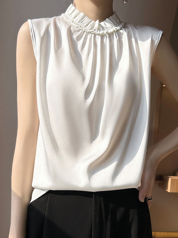 A Vintage Style Top with Delicate Timeless Details