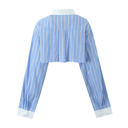 Classic Vintage Shirt with a Flattering Fit