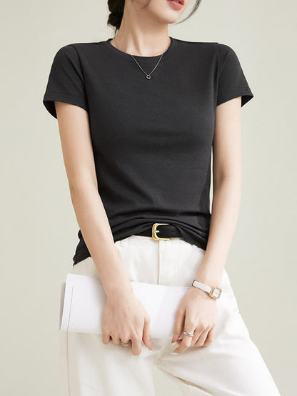 Effortlessly Elegant T-Shirt with a Timeless Design