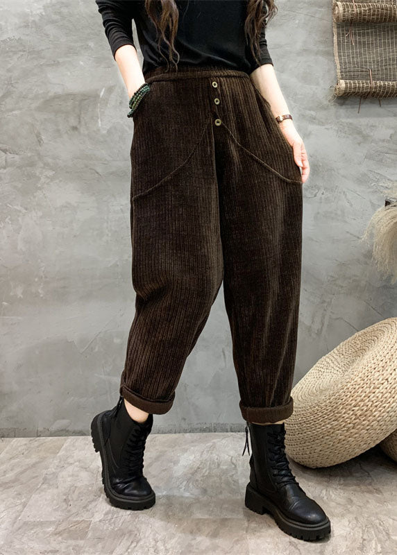 Classic Vintage Pants with a Flattering Fit