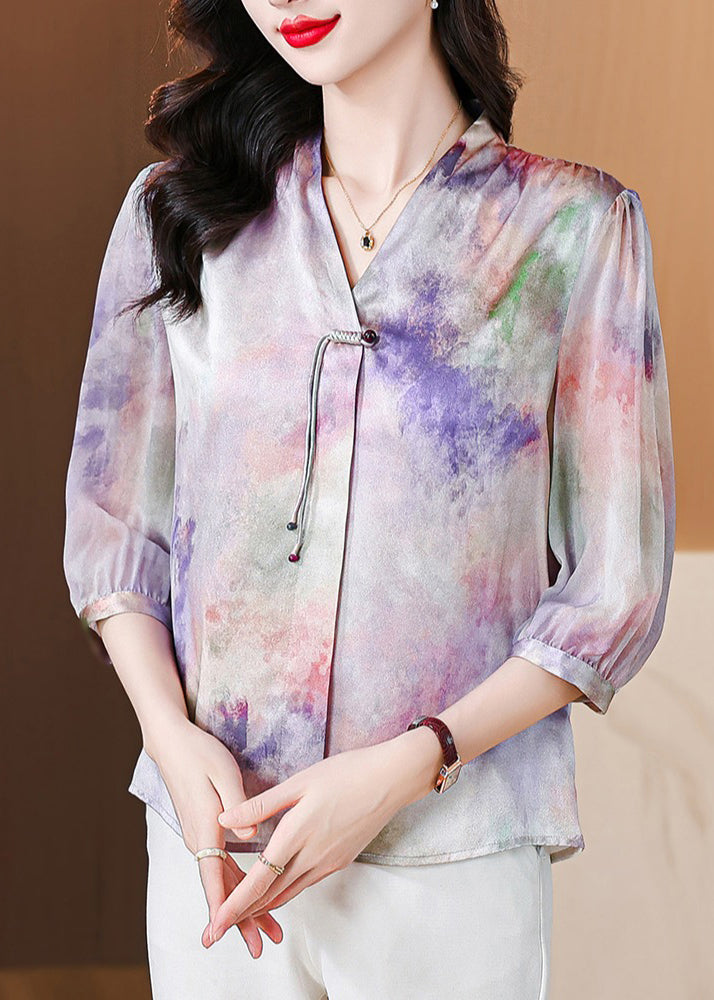Classic Vintage & Enduringly Stylish Blouse