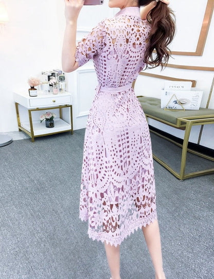 Classic Vintage Dress with a Flattering Fit