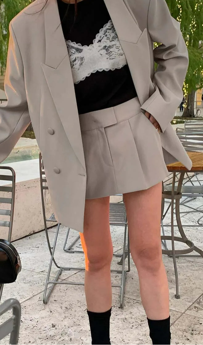 Sophisticated Garment with a Clean Classic Look