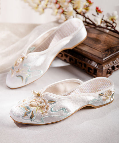 Gracefully Styled Sandals for Any Occasion