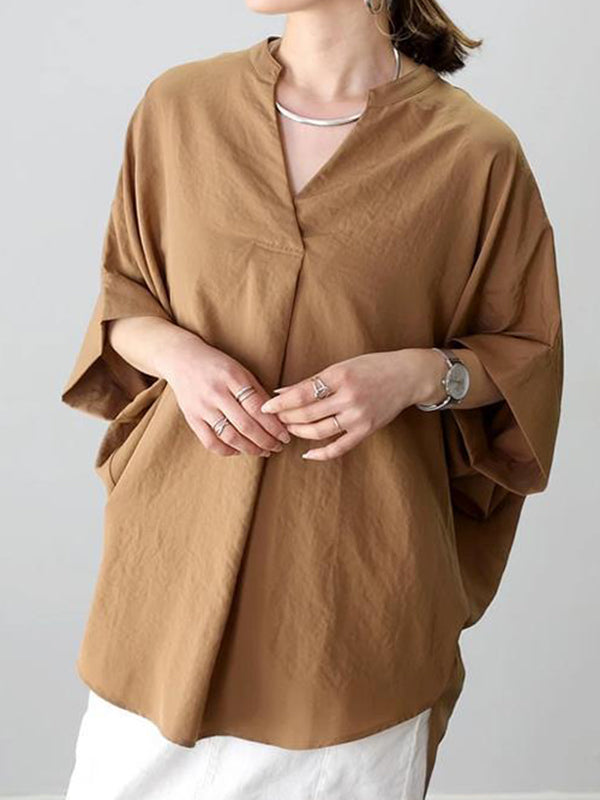 Beautifully Crafted Blouse in a Classic Style
