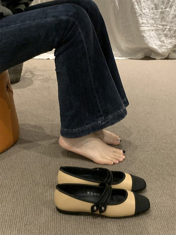 Well Tailored Heels with a Graceful Silhouette