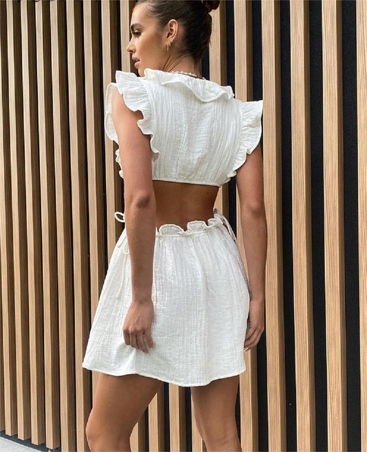 Effortlessly Elegant Dress with a Timeless Design