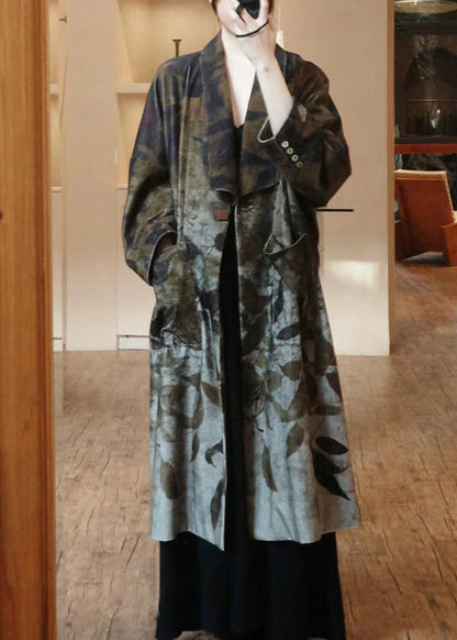 A Vintage Style Coat with Delicate Timeless Details