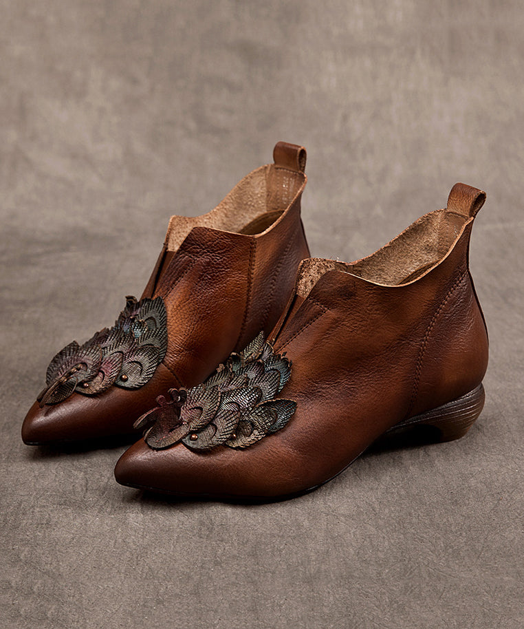 Elegantly Styled Boots for Everyday Wear