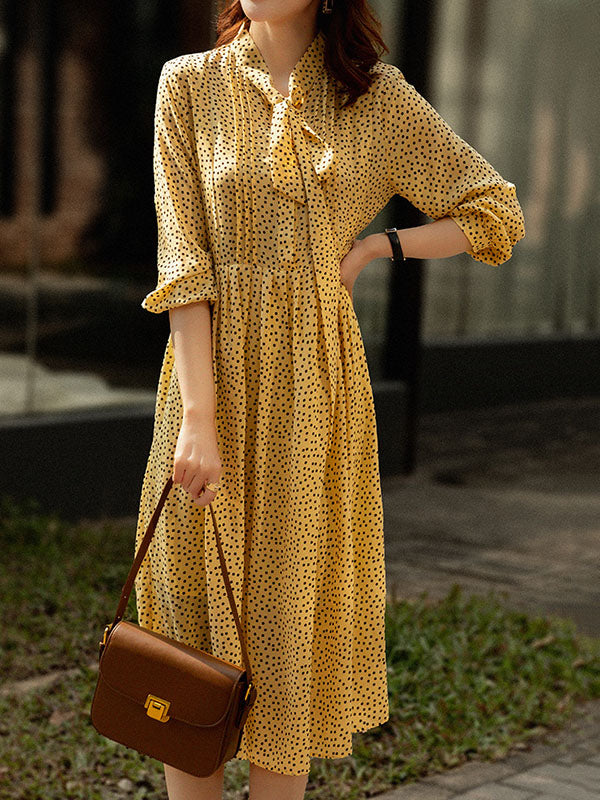 Effortlessly Elegant Dress with a Timeless Design